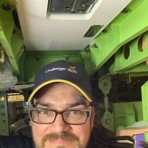 Meet your Posher, Guylain